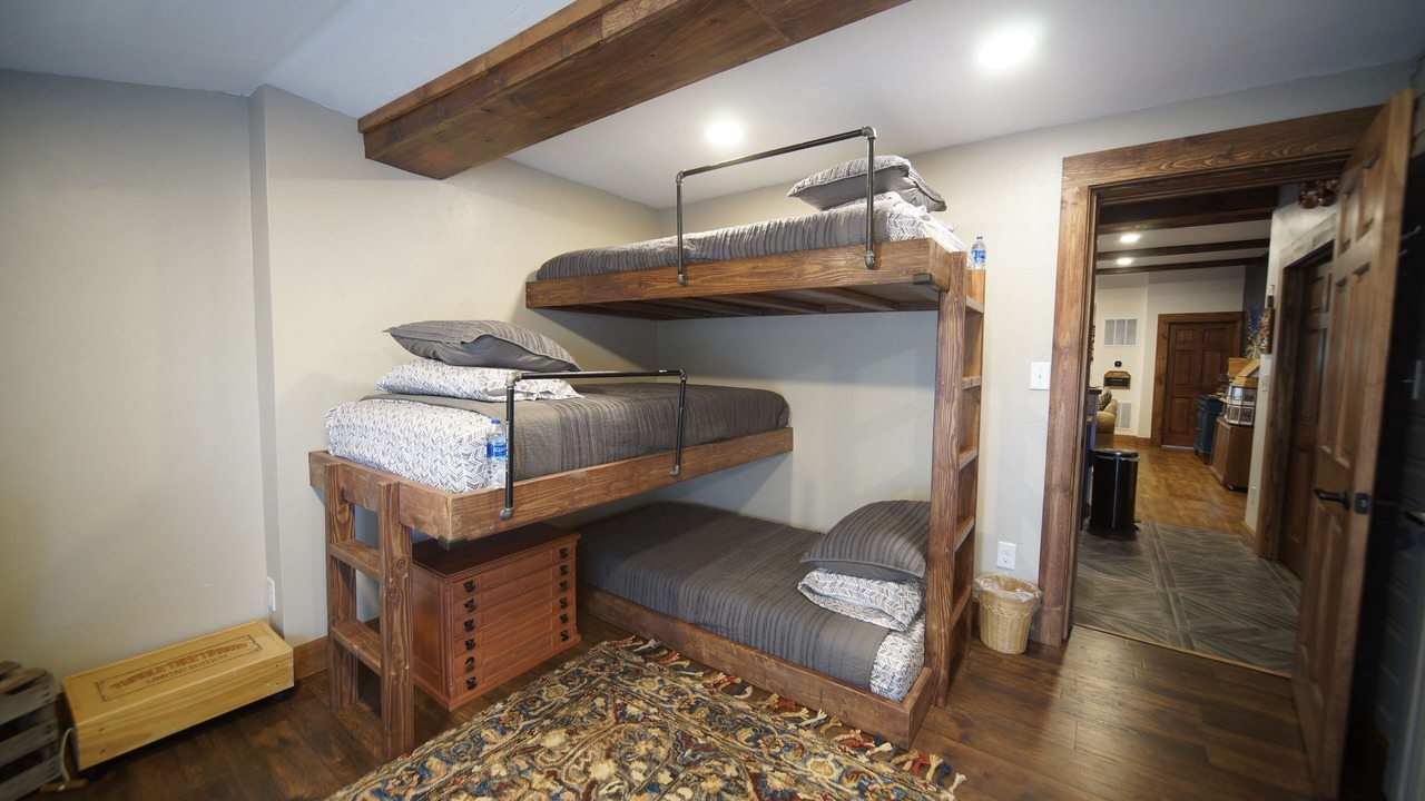 Photo of Bedroom in Delta