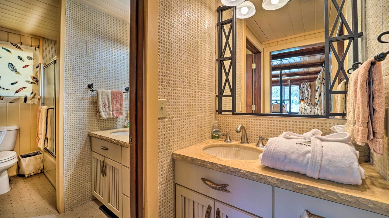 Photo of Bathroom in Dolores