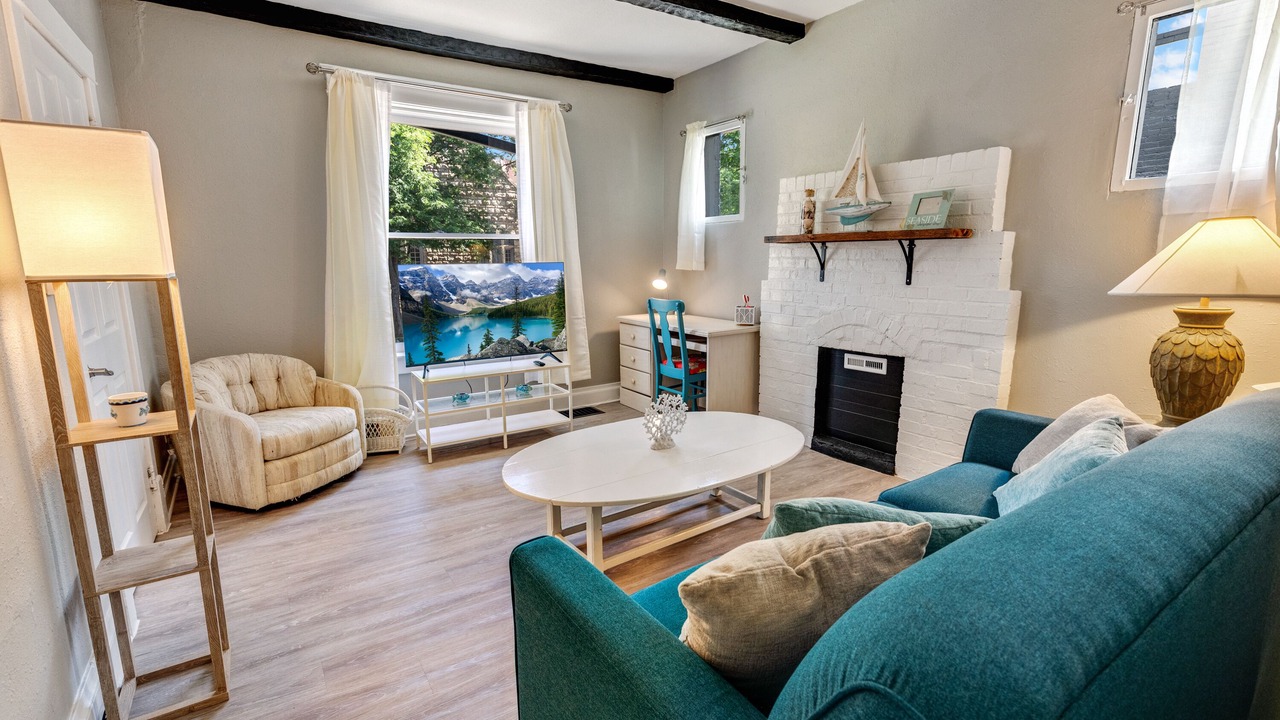 Photo of Livingroom in Uptown
