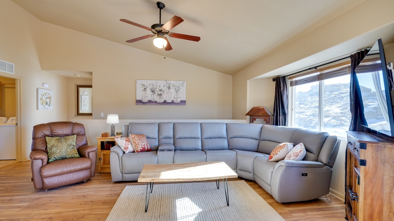 Photo of Livingroom in Pueblo West