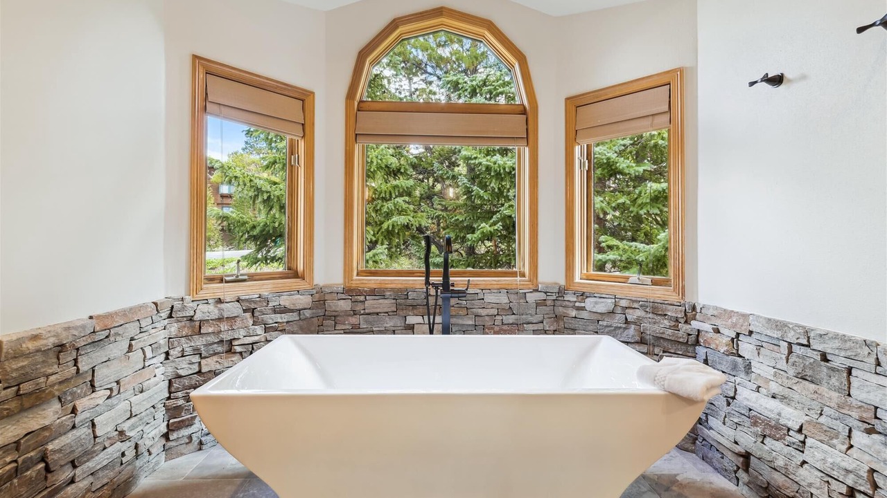 Photo of Bathroom in Woodmoor