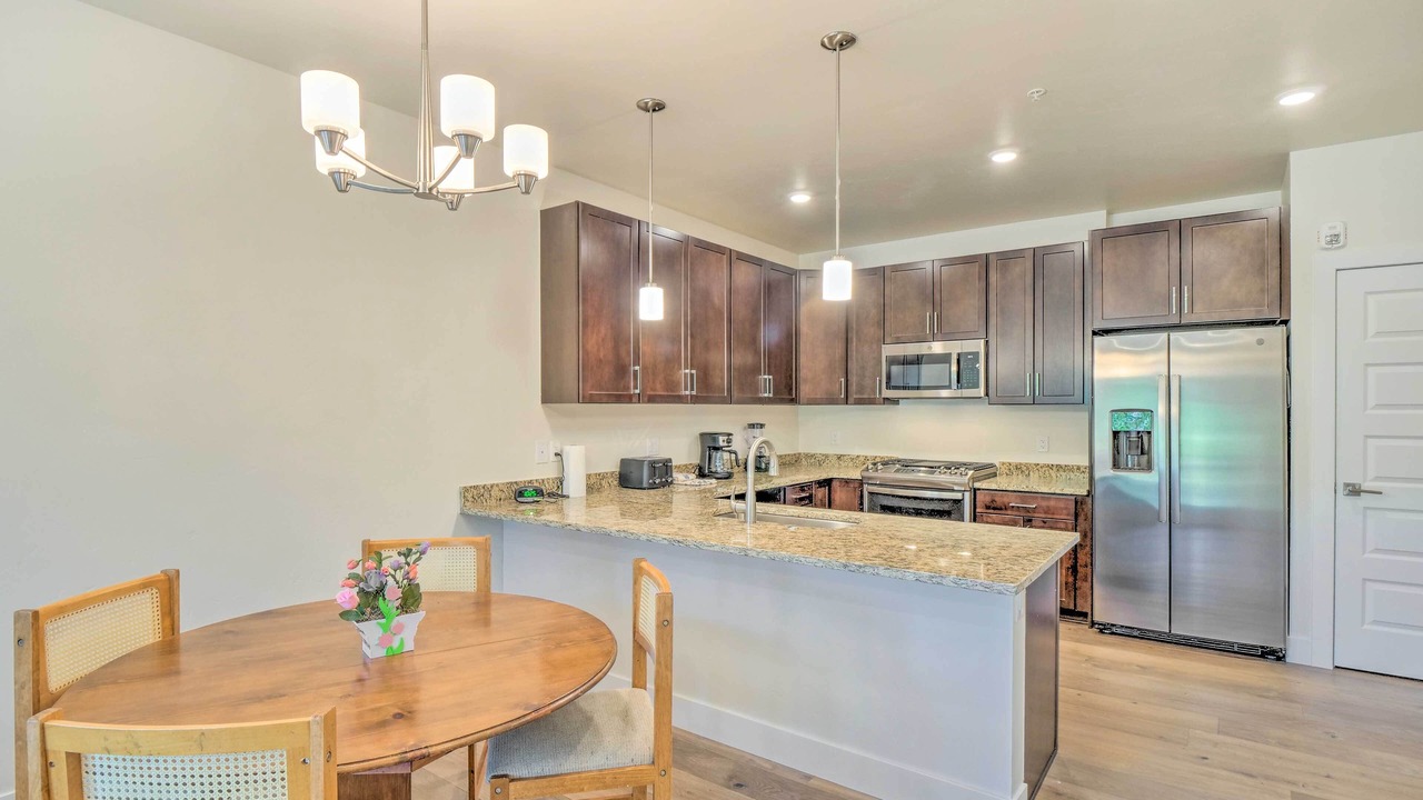 Photo of Kitchen in Lakeside Village