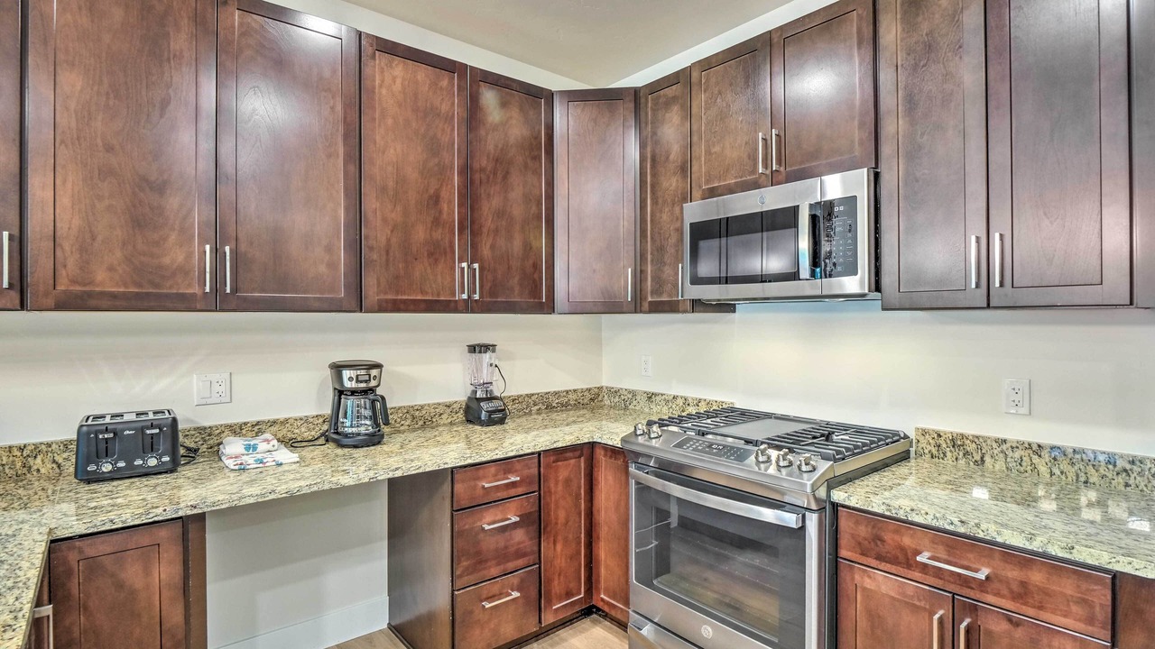 Photo of Kitchen in Lakeside Village