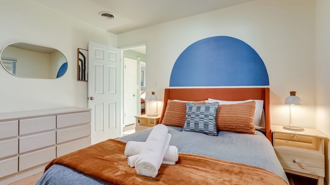 Photo of Bedroom in Aurora
