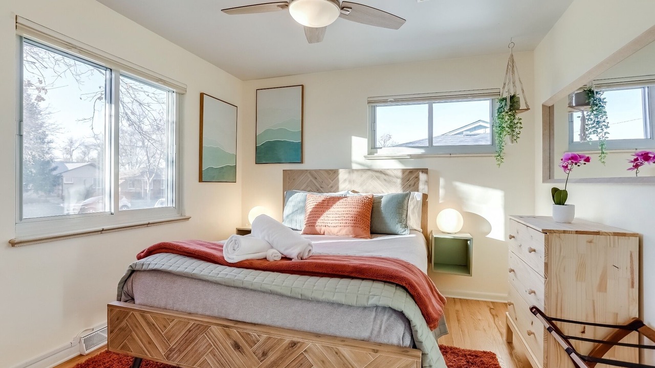 Photo of Bedroom in Aurora