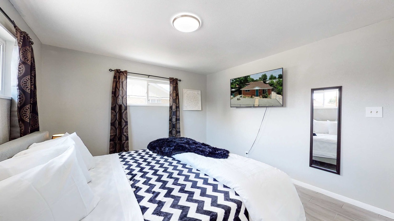 Photo of Bedroom in Twin Lakes