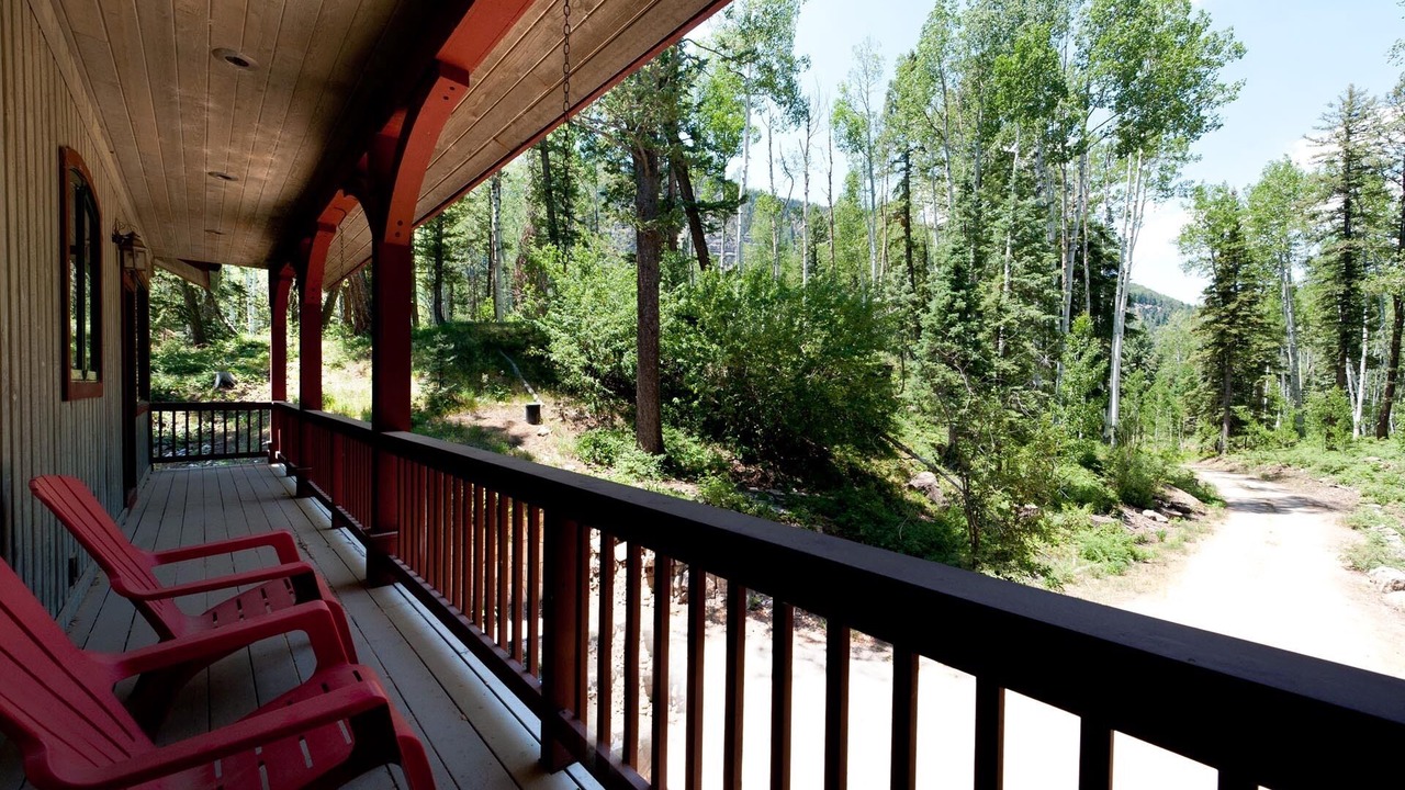 Photo of Bedroom in Columbine Lake