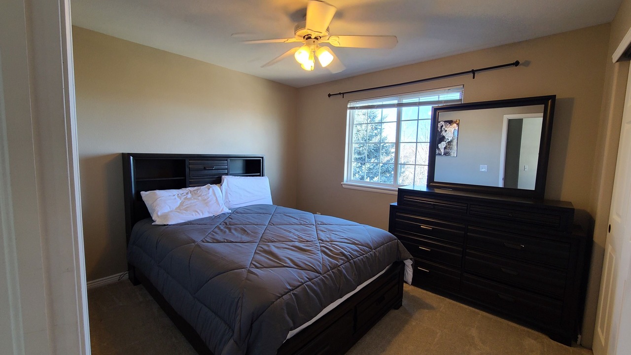 Photo of Bedroom in Northridge