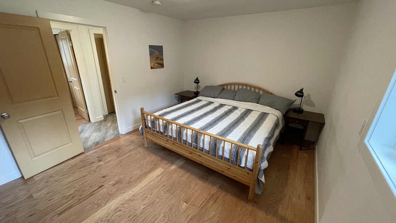 Photo of Bedroom in Cascade