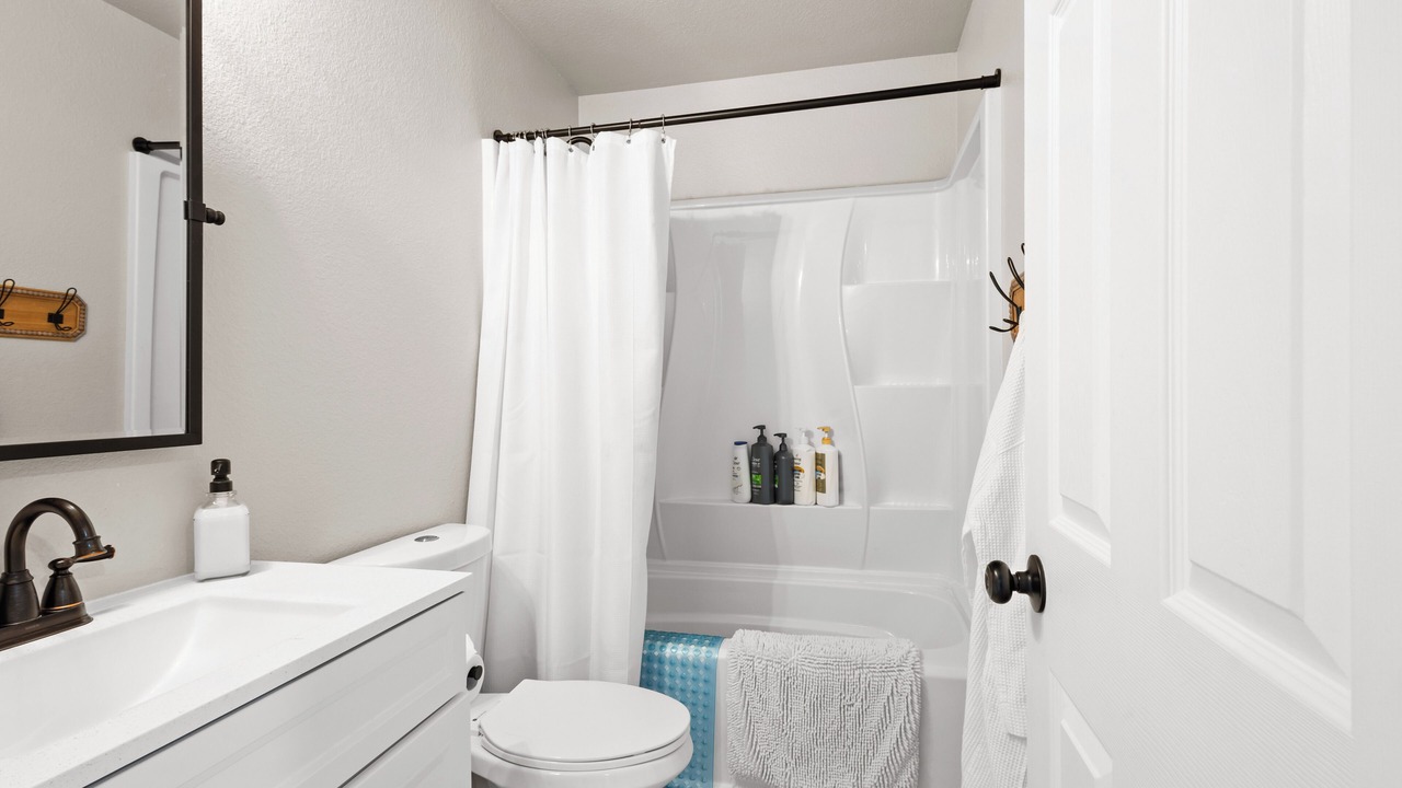 Photo of Bathroom in Gleneagle