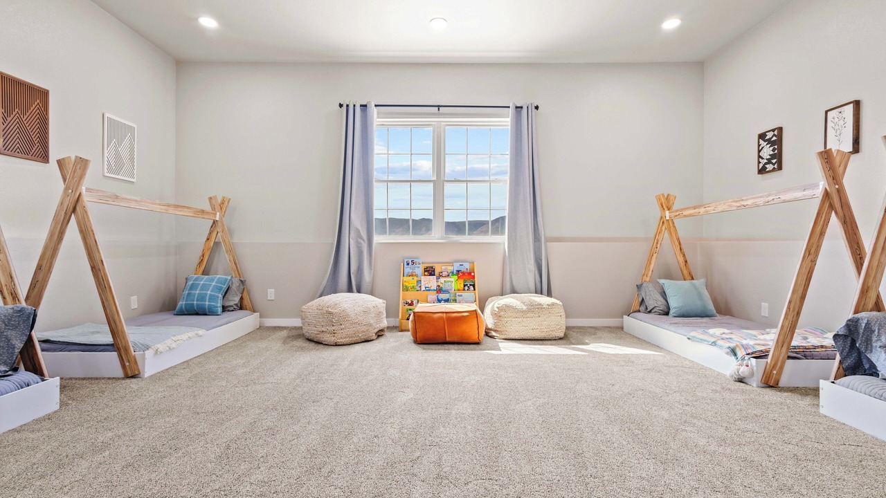 Photo of Bedroom in Gleneagle