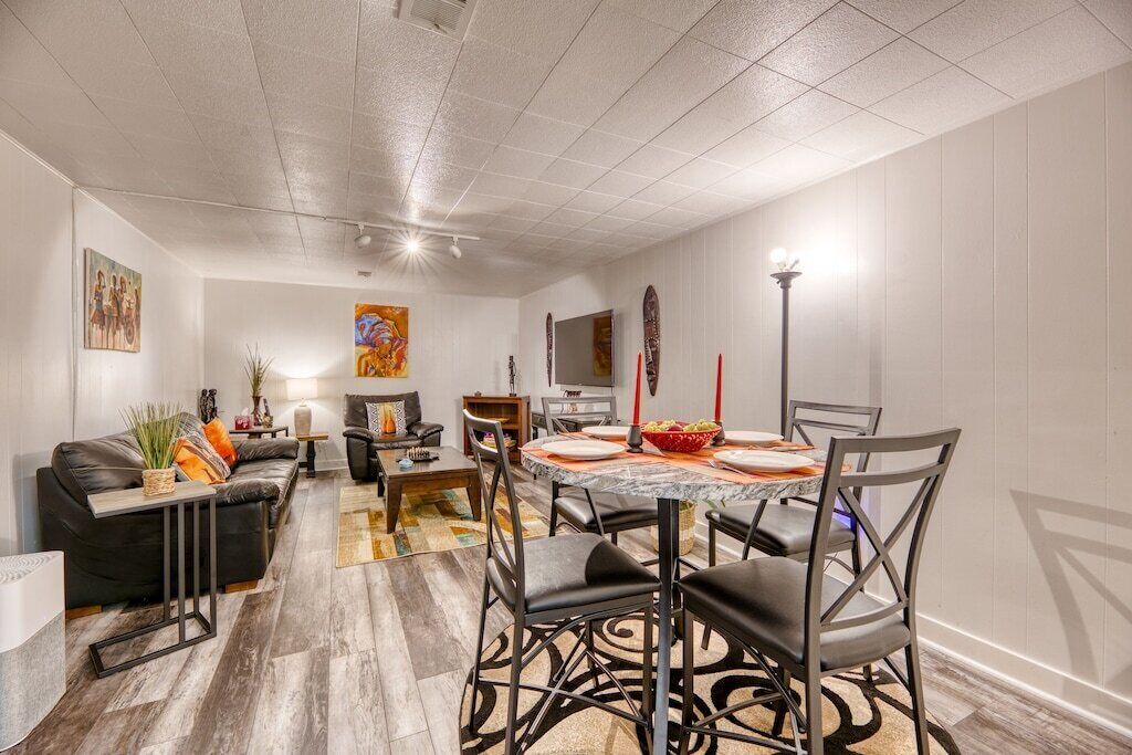 Photo of Bedroom in Edgewater