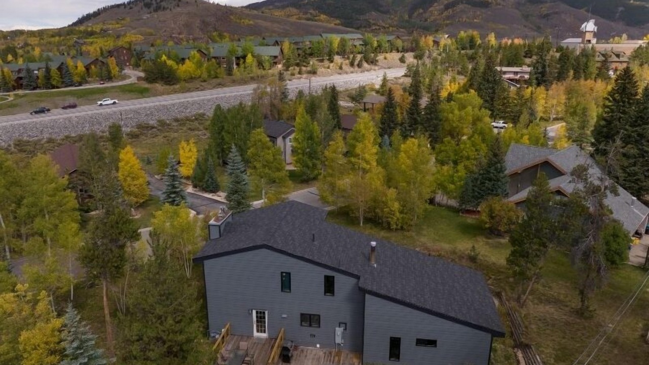 Photo of Others in Dillon
