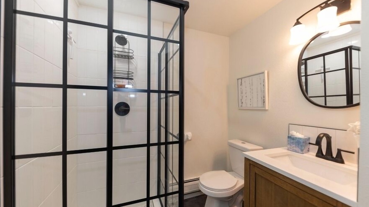 Photo of Bathroom in Dillon