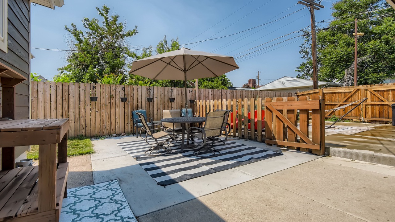 Photo of Outdoor in Sunnyside