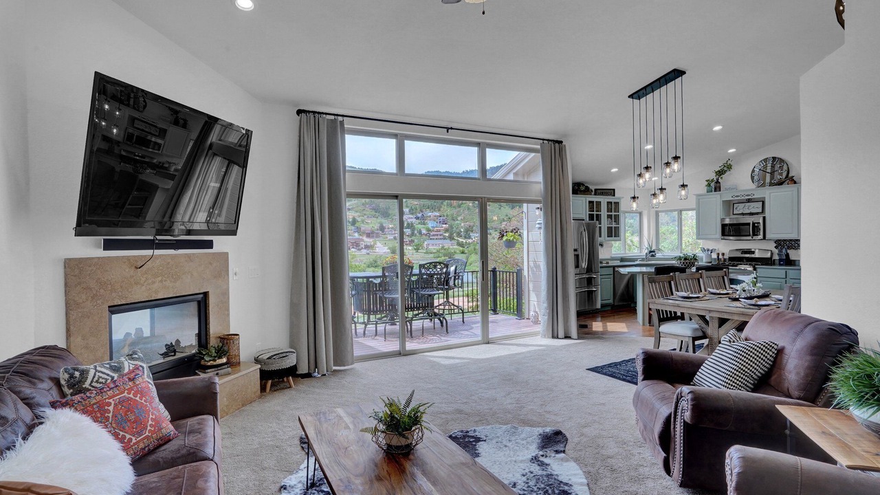 Photo of Livingroom in Palmer Lake