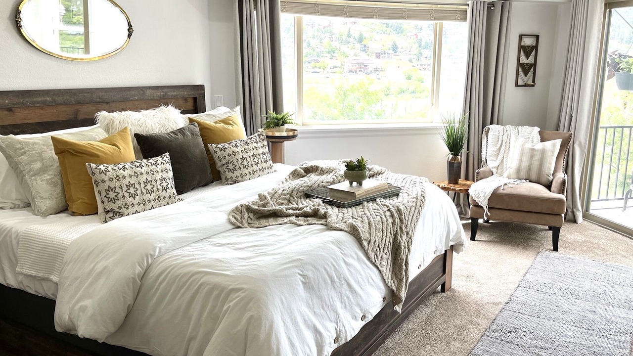 Photo of Bedroom in Palmer Lake