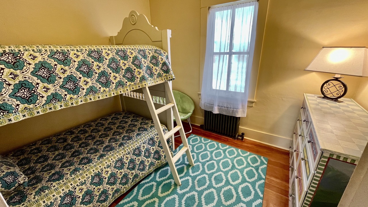 Photo of Bedroom in Lazear
