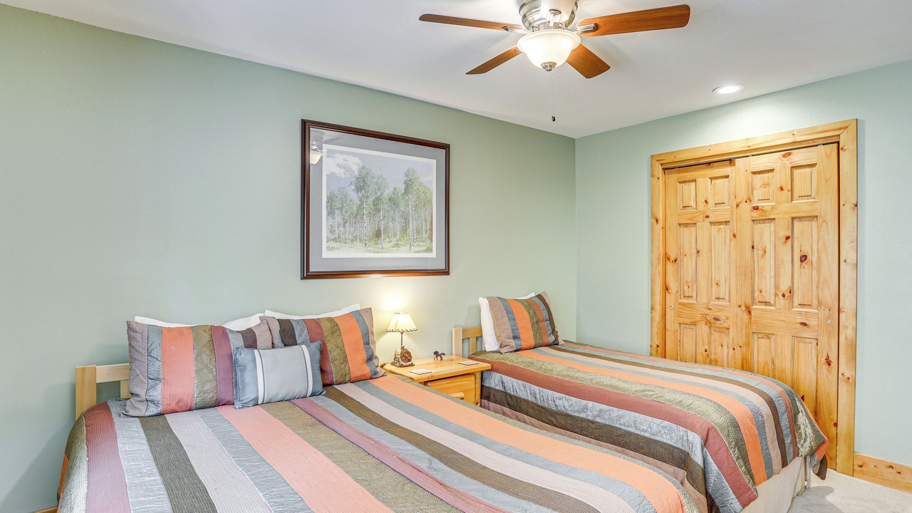 Photo of Bedroom in Avon