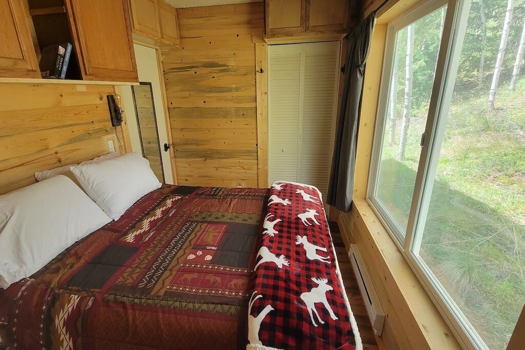 Photo of Bedroom in Michigan Hill
