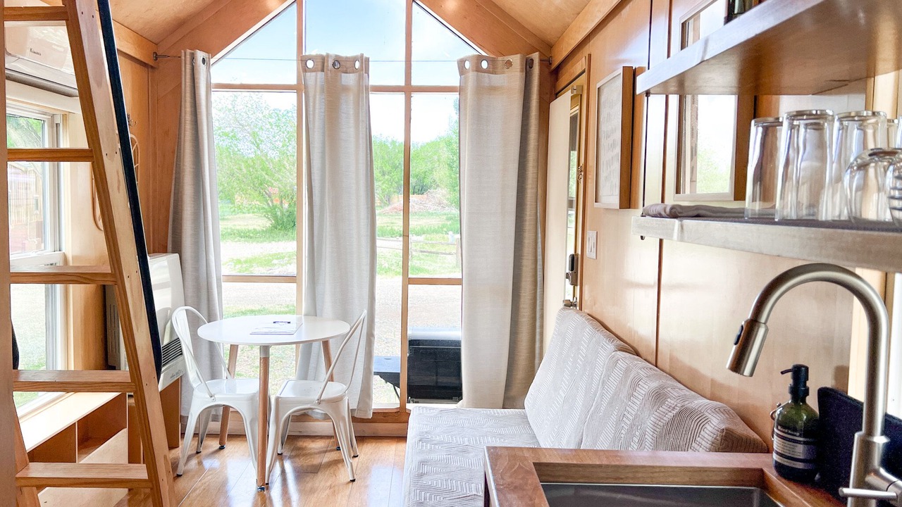 Photo of Livingroom in Montrose