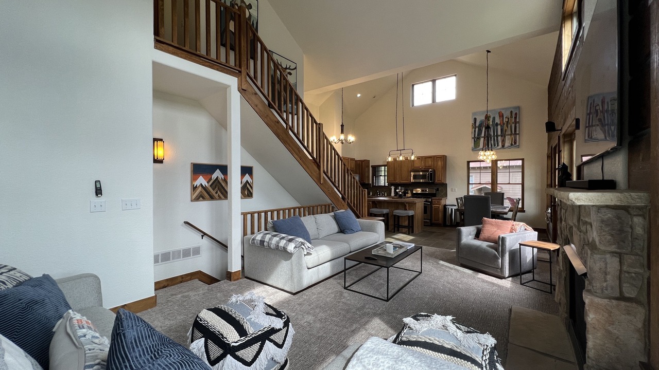 Photo of Livingroom in Rendezvous