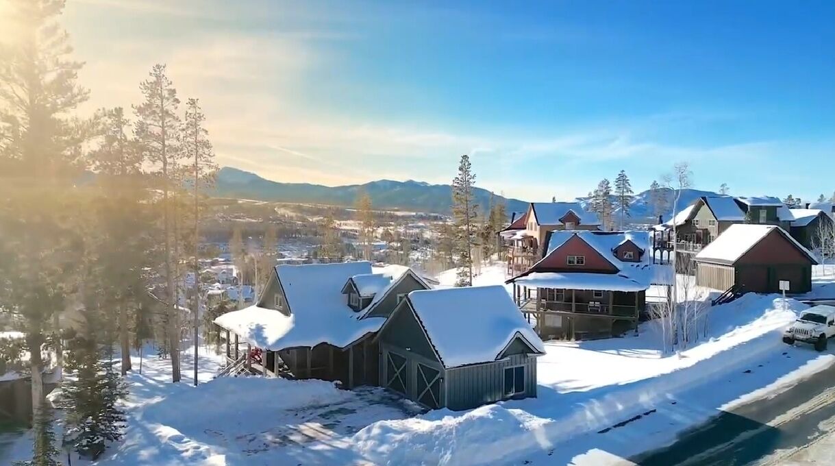 Photo of Outdoor in Rendezvous