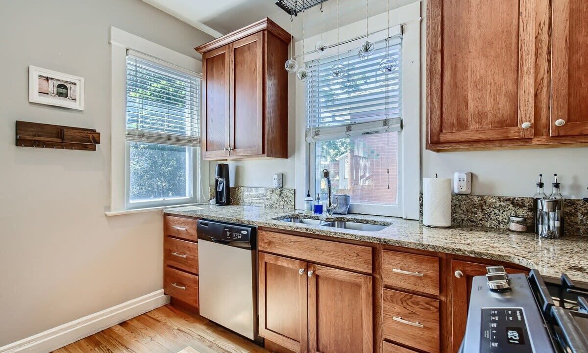 Photo of Kitchen in Washington Park West