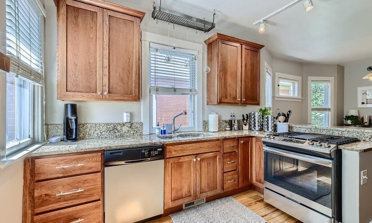 Photo of Kitchen in Washington Park West