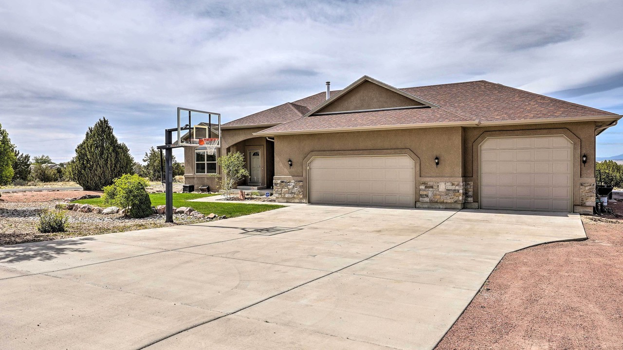 Photo of Outdoor in Pueblo West
