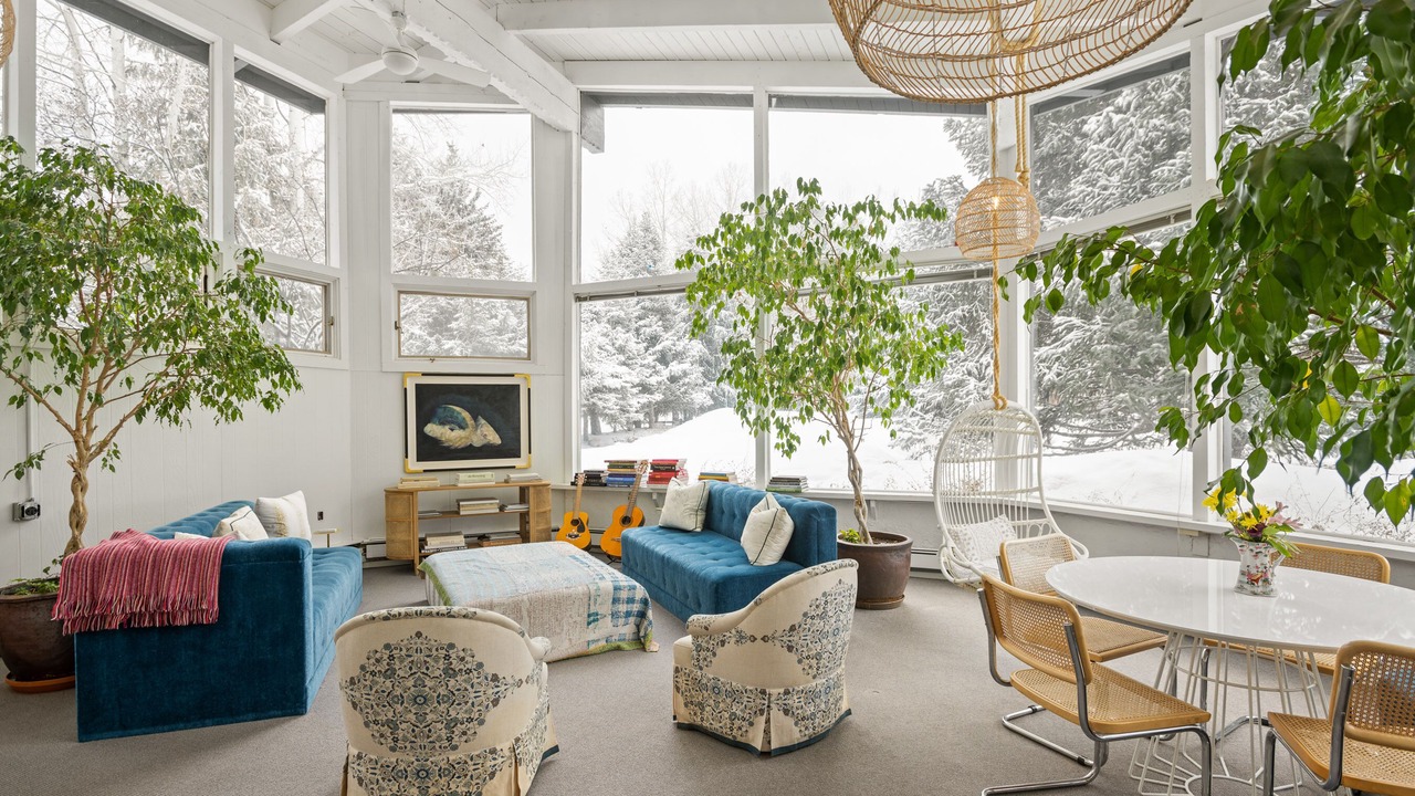 Photo of Livingroom in Aspen
