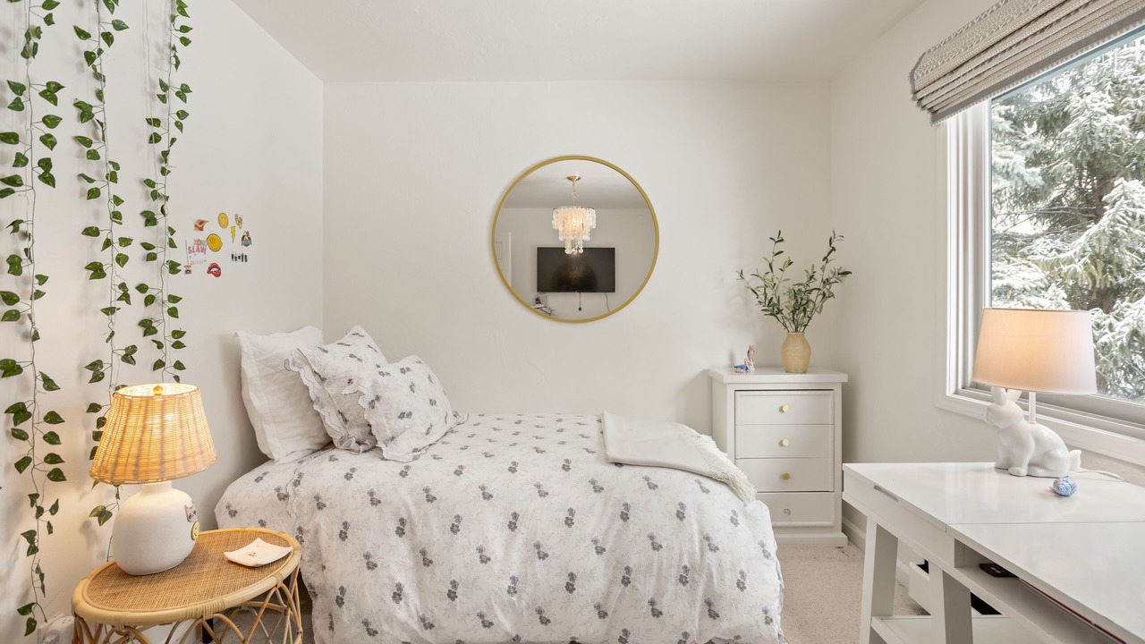 Photo of Bedroom in Aspen
