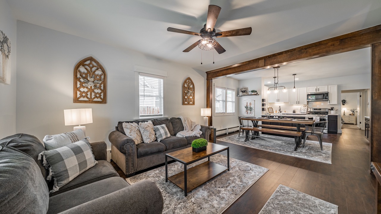 Photo of Livingroom in Windsor