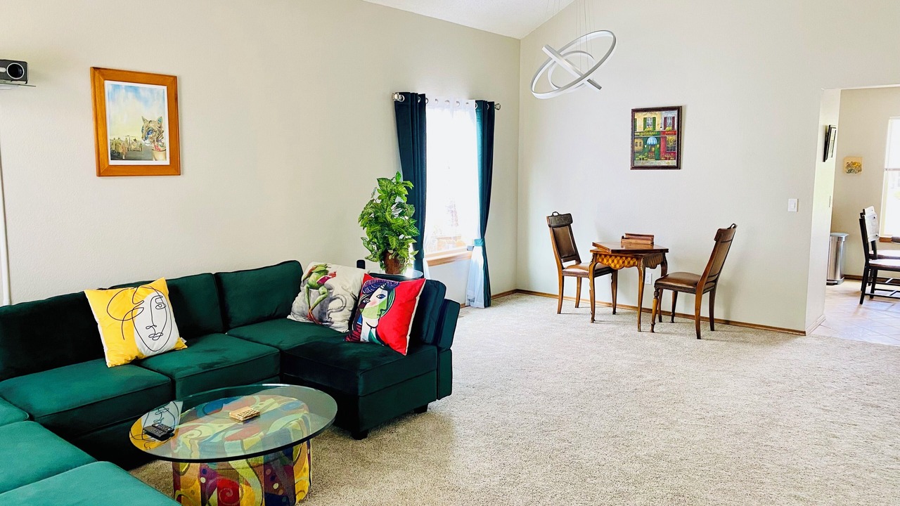 Photo of Livingroom in Briargate