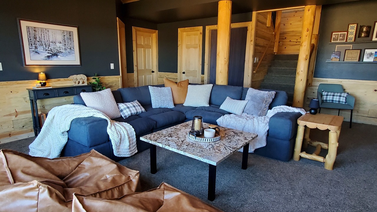 Photo of Livingroom in Fairplay