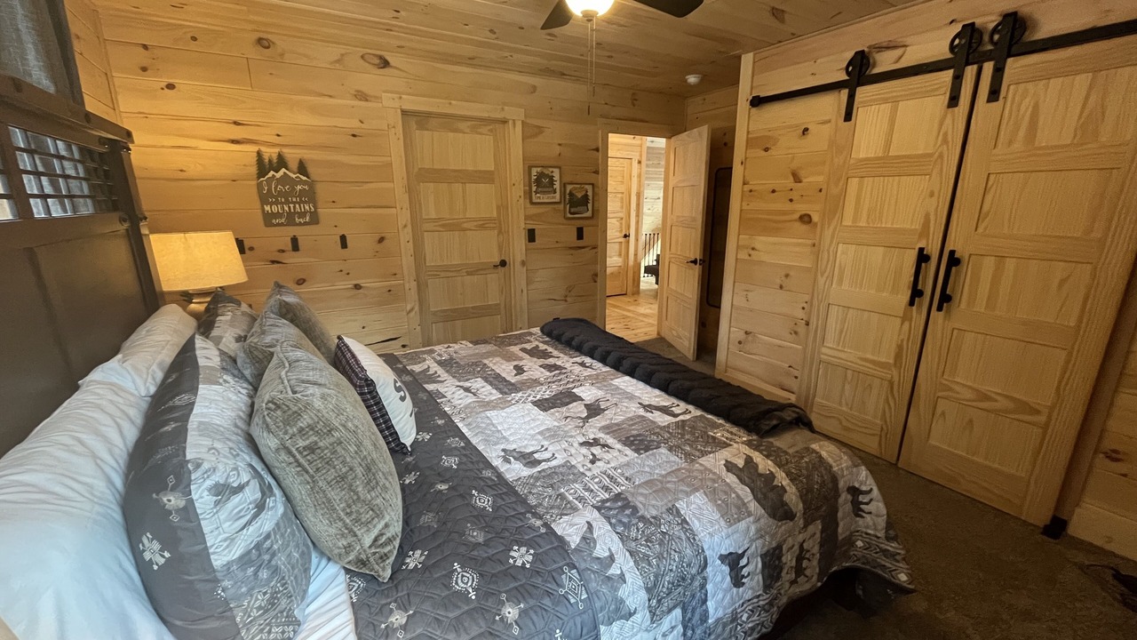 Photo of Bedroom in Leadville North