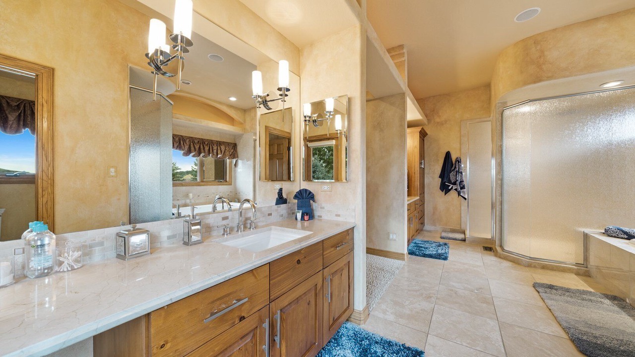Photo of Bathroom in Monument