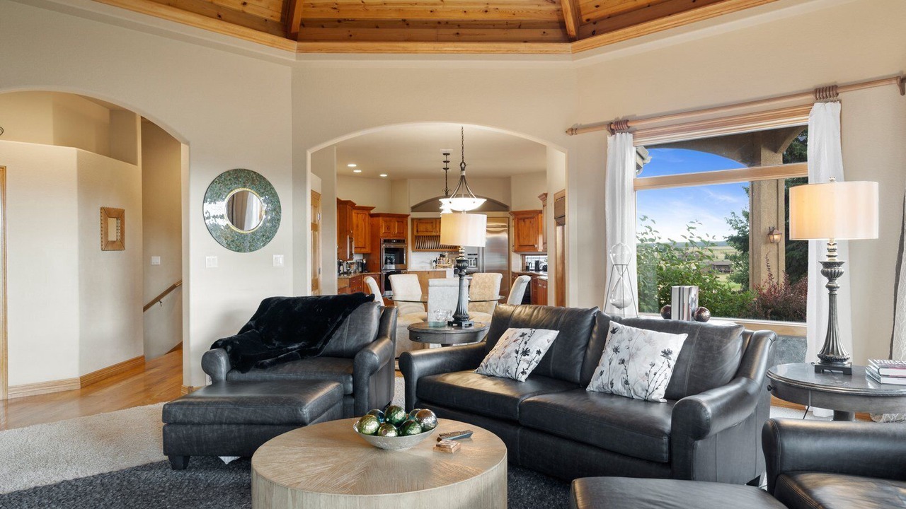 Photo of Livingroom in Monument