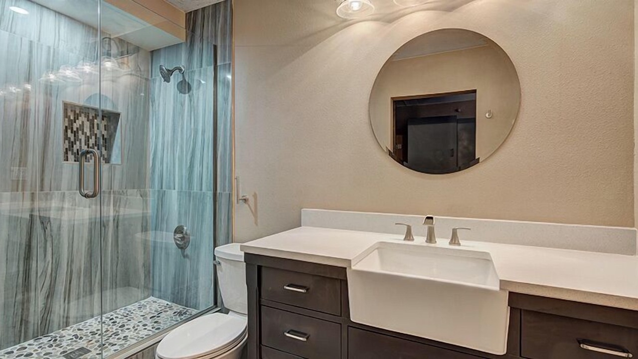 Photo of Bathroom in Copper Mountain Village