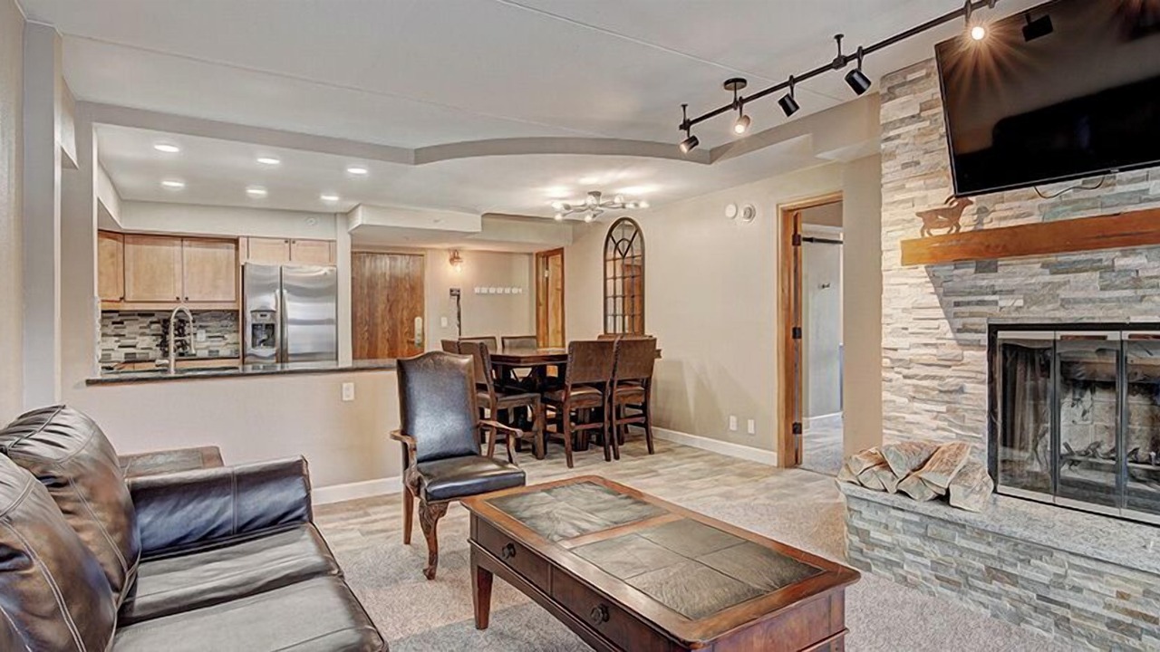 Photo of Livingroom in Copper Mountain Village