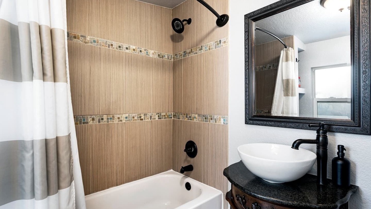 Photo of Bathroom in West Colfax