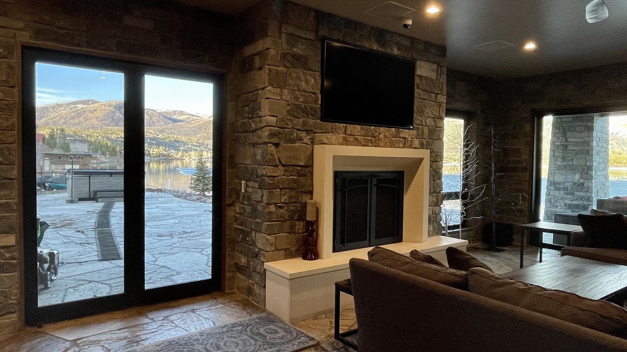 Photo of Livingroom in Grand Lake