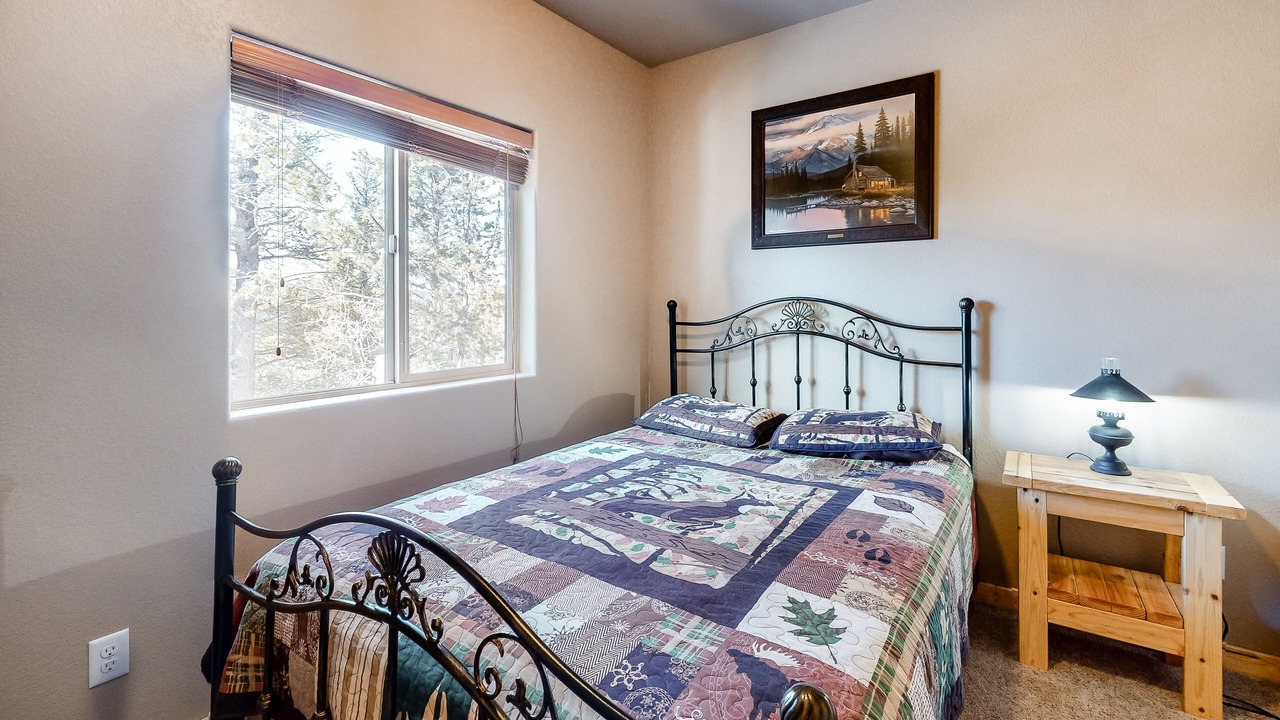 Photo of Bedroom in Rainbow Valley