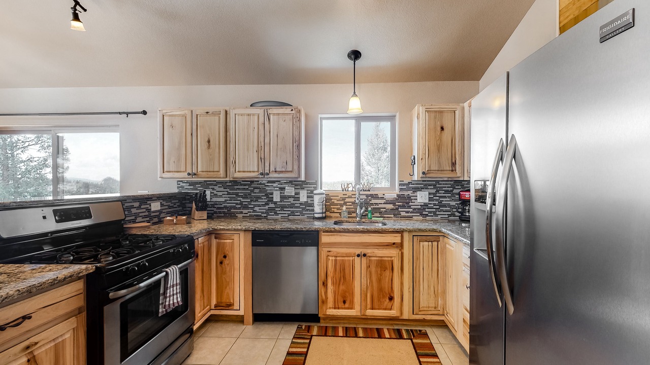 Photo of Kitchen in Rainbow Valley