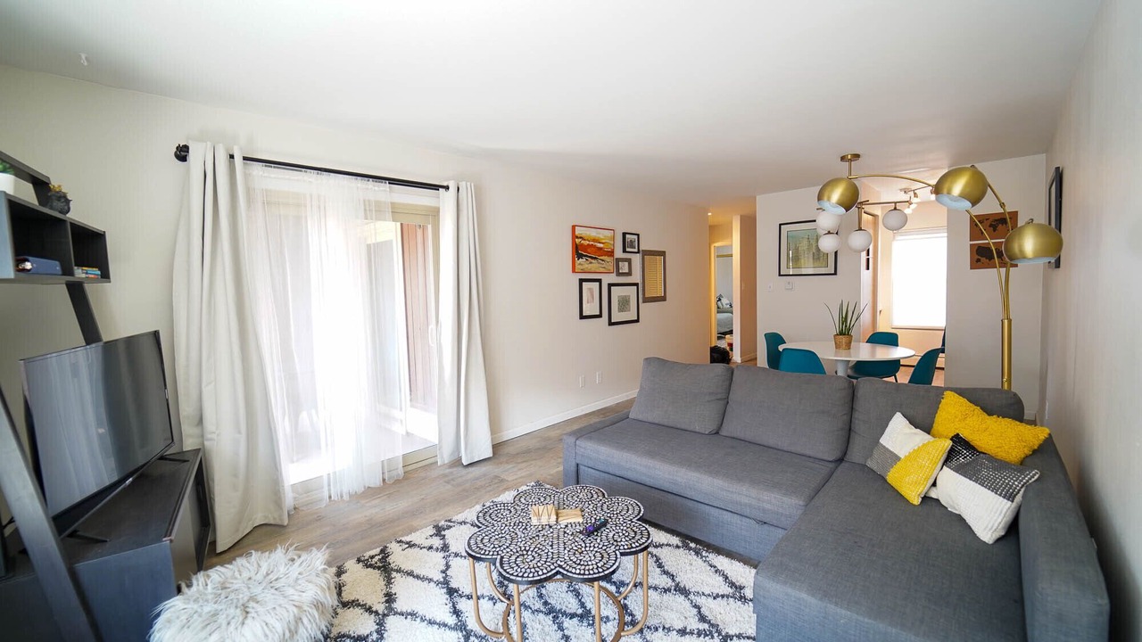 Photo of Livingroom in Village Seven