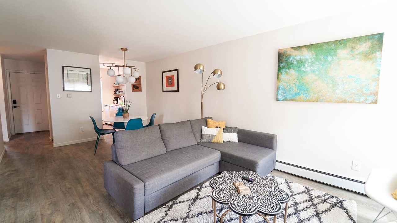 Photo of Livingroom in Village Seven
