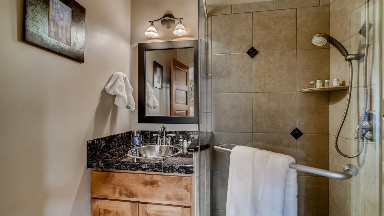 Photo of Bathroom in Martinez Park