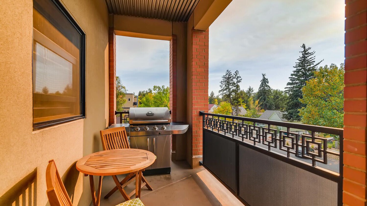 Photo of Patio Balcony in Martinez Park