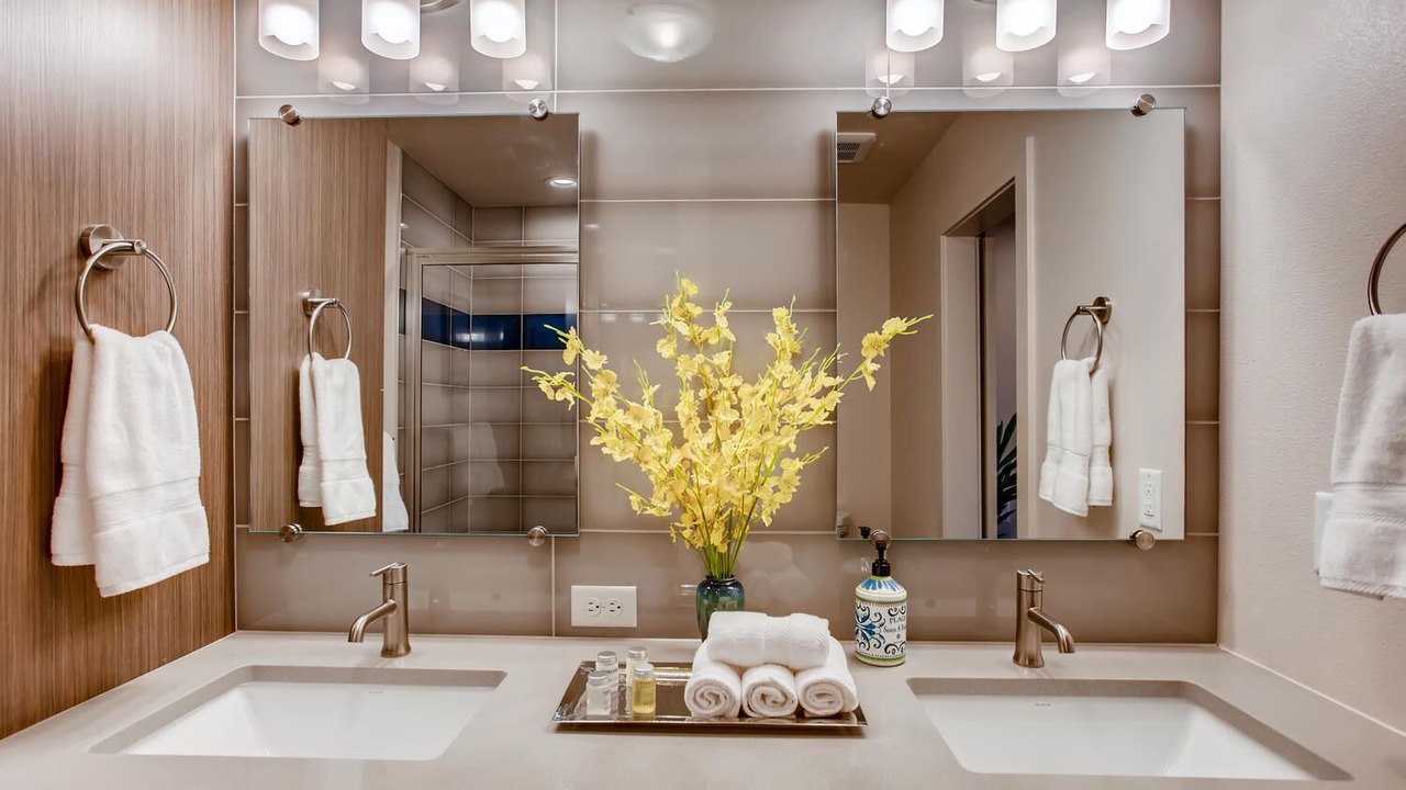 Photo of Bathroom in Old Town North