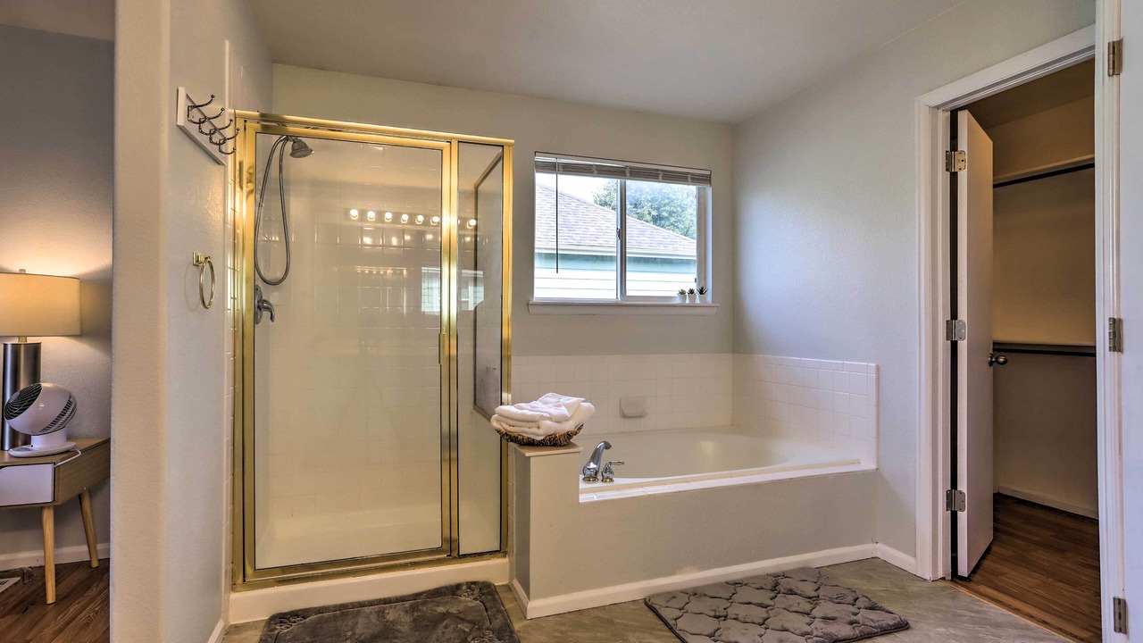 Photo of Bathroom in Thornton